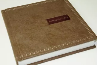 Фотокнига из кожи Happy Birthday 1