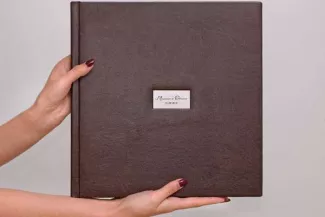 Фотокнига с металлической вставкой 2355