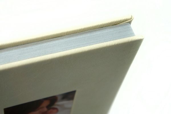 Искусственная кожа + вставка фото 7х7 см 4