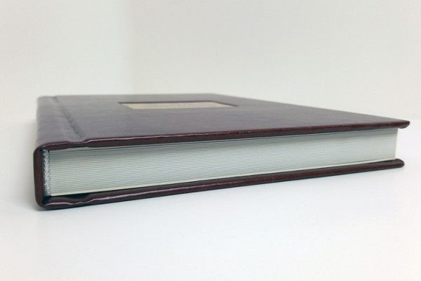 Книга ПРЕМИУМ с металлической вставкой 2