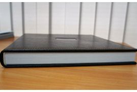 Книга из кожи 3568