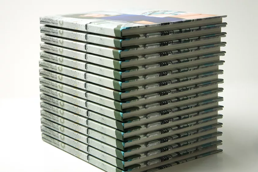 Много фотокниг